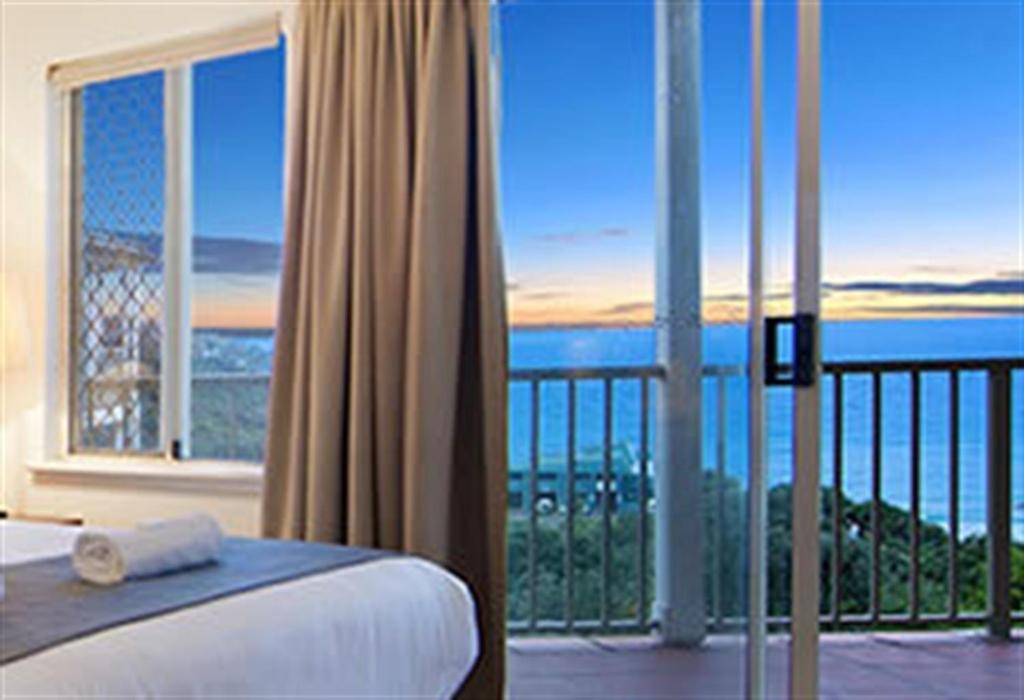 Whale Watch Ocean Beach Resort Пойнт-Лукаут Экстерьер фото